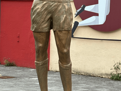 Name That Statue